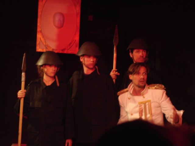 Amphitryon / Premiere 19